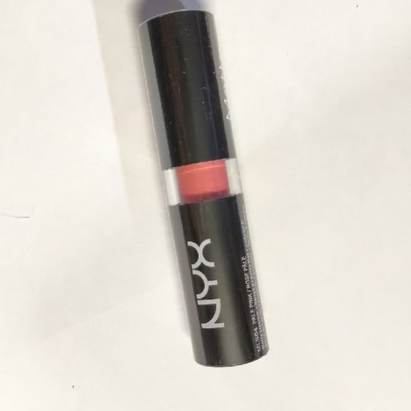NYX PROFESSIONAL MAKEUP Matte Lipstick - MLS04 Pale Pink - Picture 1 of 4